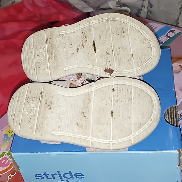 STRIDE RITE SANDALS - Picture 3 of 4